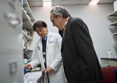 Dr. Dalong Pang with Dr. Anatoly Dritschilo at Georgetown University School of Medicine